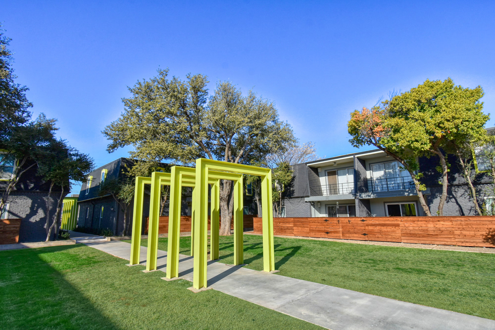 The Midkiff Apartments community
